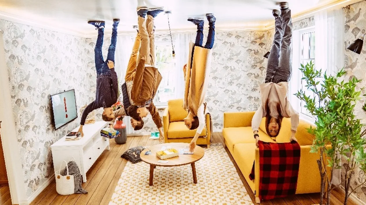 Upside Down House_Estonia_Virgo Haan-M