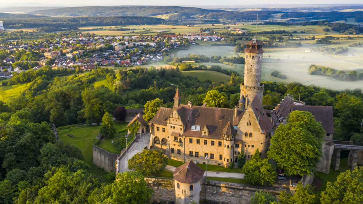 Aerial view: Altenburg, medieval hilltop castle, Bamberg, Steige