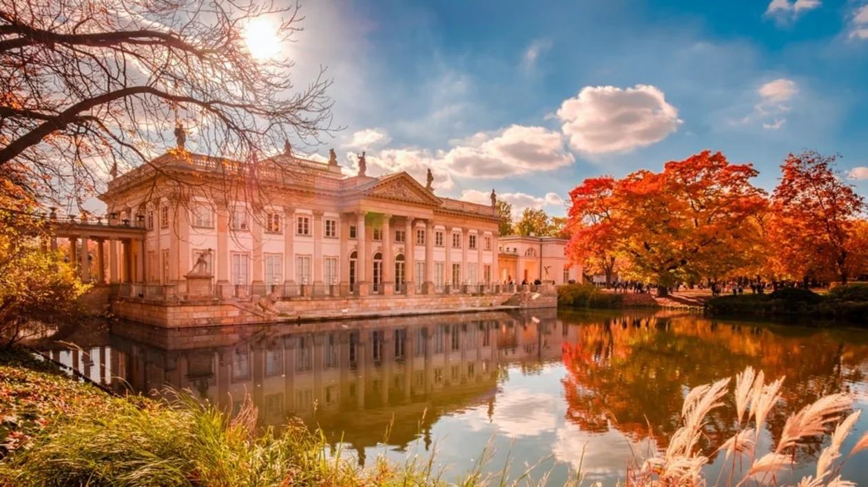 The Royal Łazienki Park in Warsaw, the Chopin statue © NTO (POT)