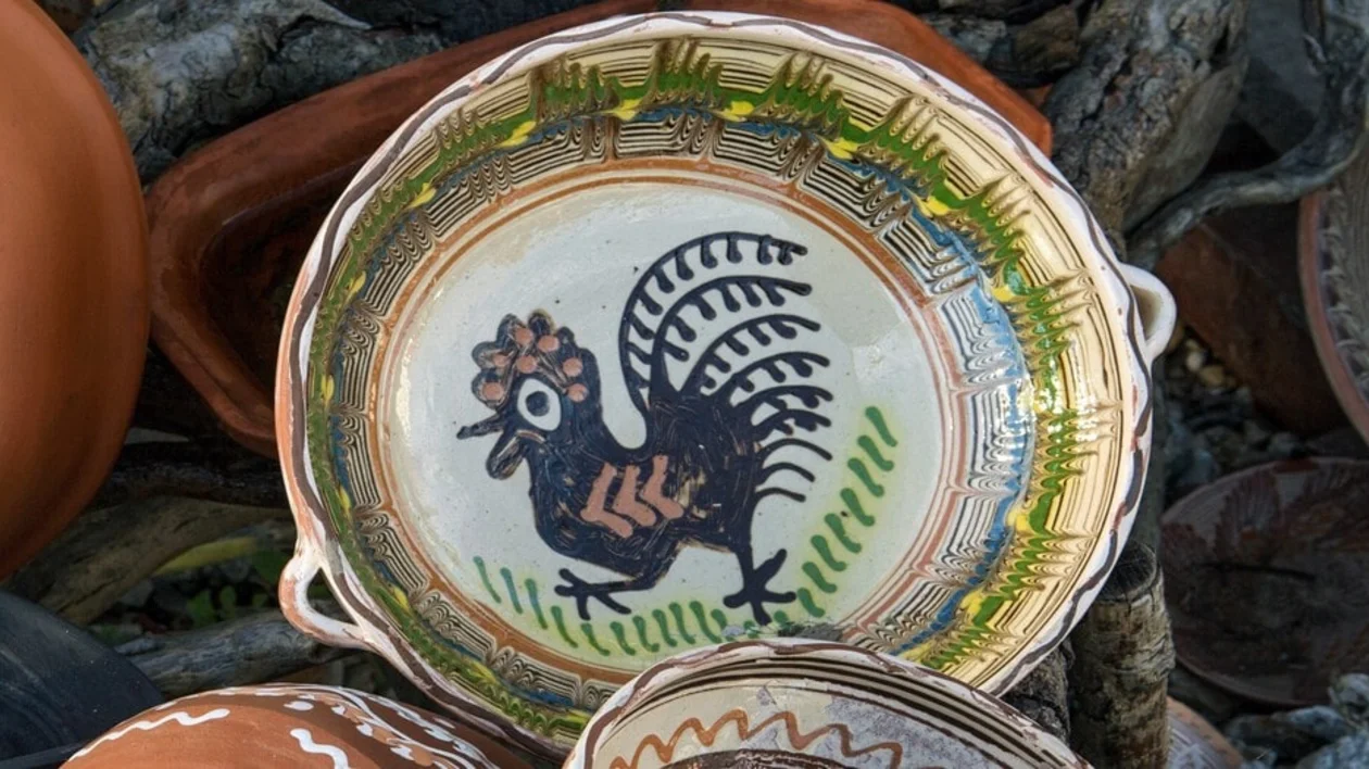 Horezu pottery