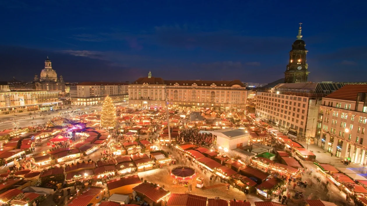 Dresden: Striezelmarkt (Christmas market). ©Landeshauptstadt Dresden, Amt für Wirtschaftsförderung/Sylvio Dittrich