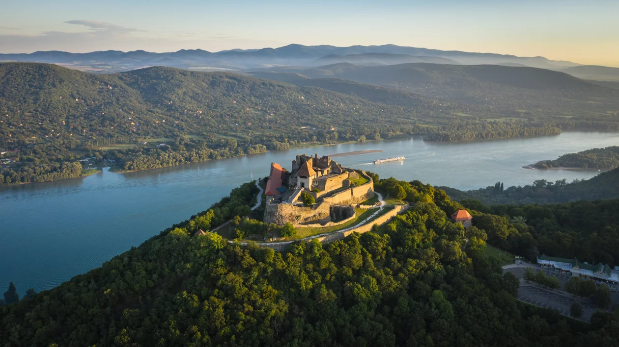 Danube bend. hills facing the Danube river seen from above
