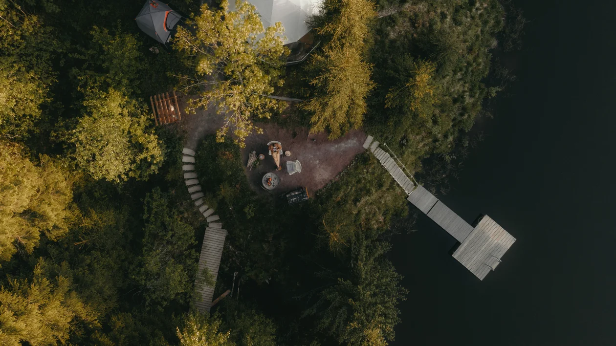 Private Glamping: Keep Wild and Free.