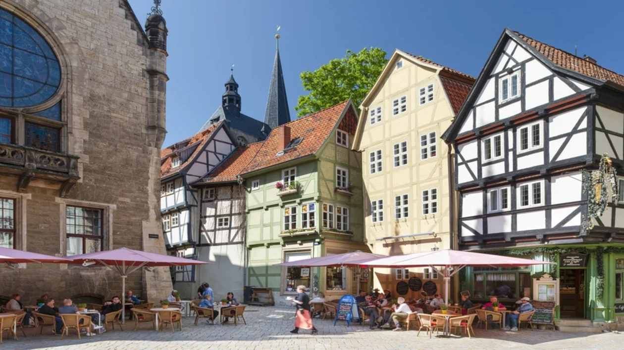 Quedlinburg market square with half-timbered houses and town hall, showcasing a historic fairytale town in Germany