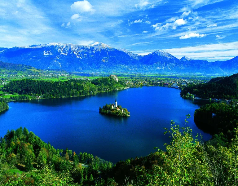 Lake and mountains, Višnja Gora