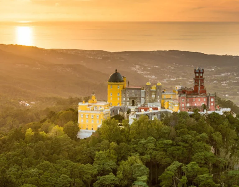 COVER - Palacio_Nacional_de_Pena_lowres_creditos_Serge_Michaux 1440x525
