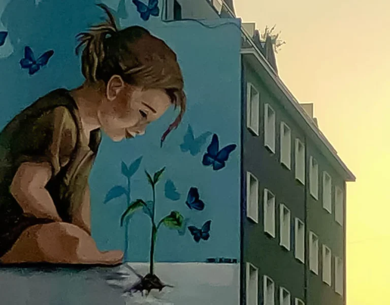 Graffiti and mural in Athens. ©Visitgreece/E. Fili