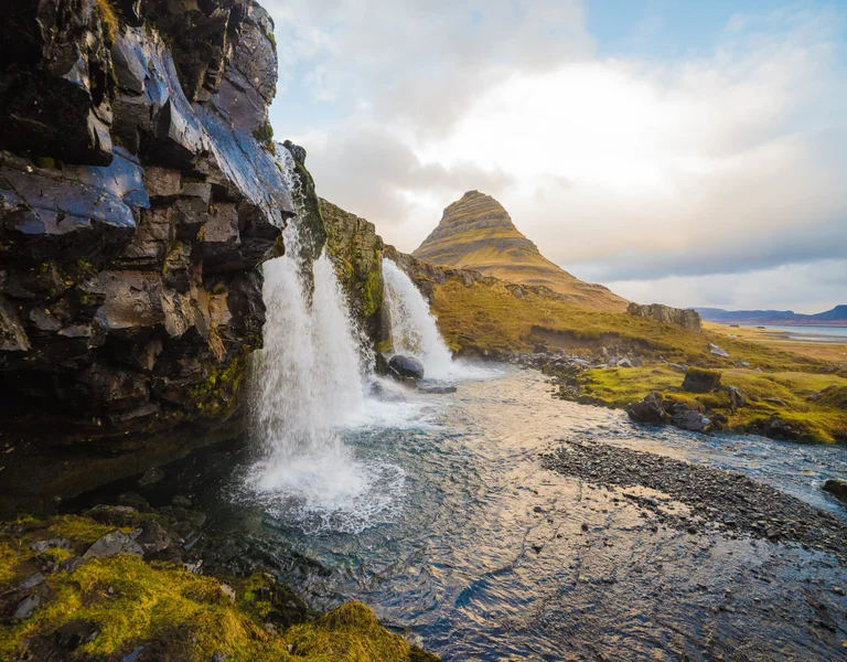 Iceland ©chris ried/Unsplash