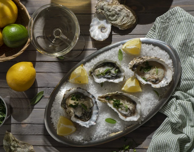 view-dish-made-oyster-delicacies