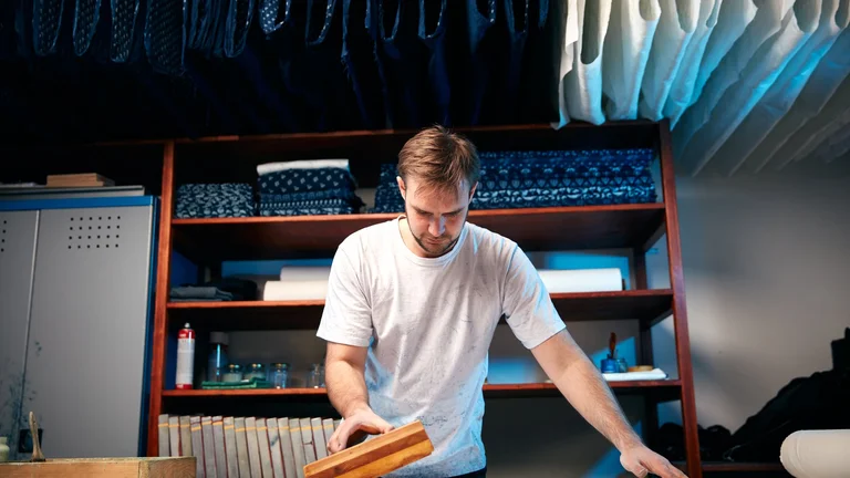 Looking for the ultimate souvenir? Get your hands dirty at a workshop at Ateliér Rabada in Párnica and create your own indigo bag with a minimalist white design