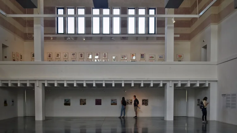Explore significant, remarkable examples of Slovak modernism and pre-war synagogues in Europe in Žilina.