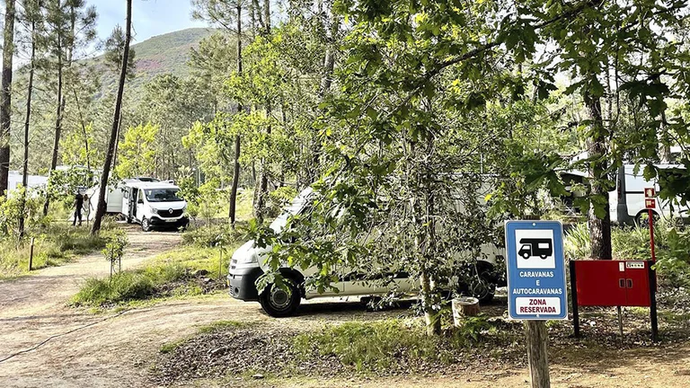 Make new friends among other caravanners at Entre Ambos-os-Rios in Ponte da Barca.