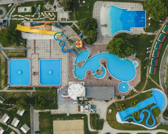 How long will you spend in each spa pool in Slovenia?