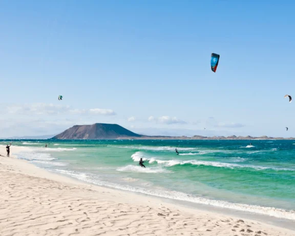 Be sure to visit Fuerteventura, with its magnificent white sand beaches, an essential destination for windsurfing and scuba diving aficionados.