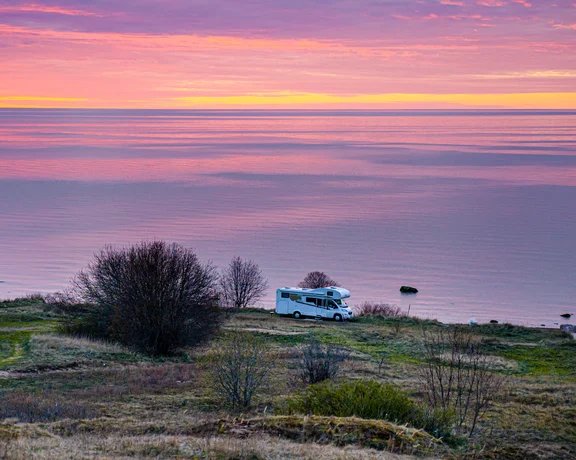 Enjoy the scenery from a home on four wheels.
