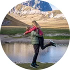 Lauren and Harry aka @haz_and_loz.